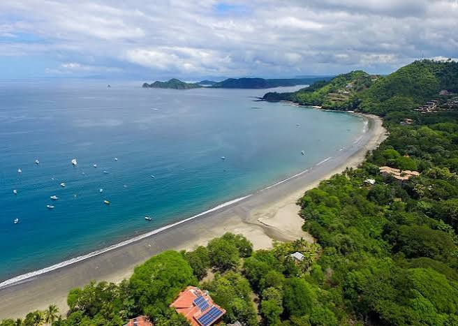 Playa hermosa